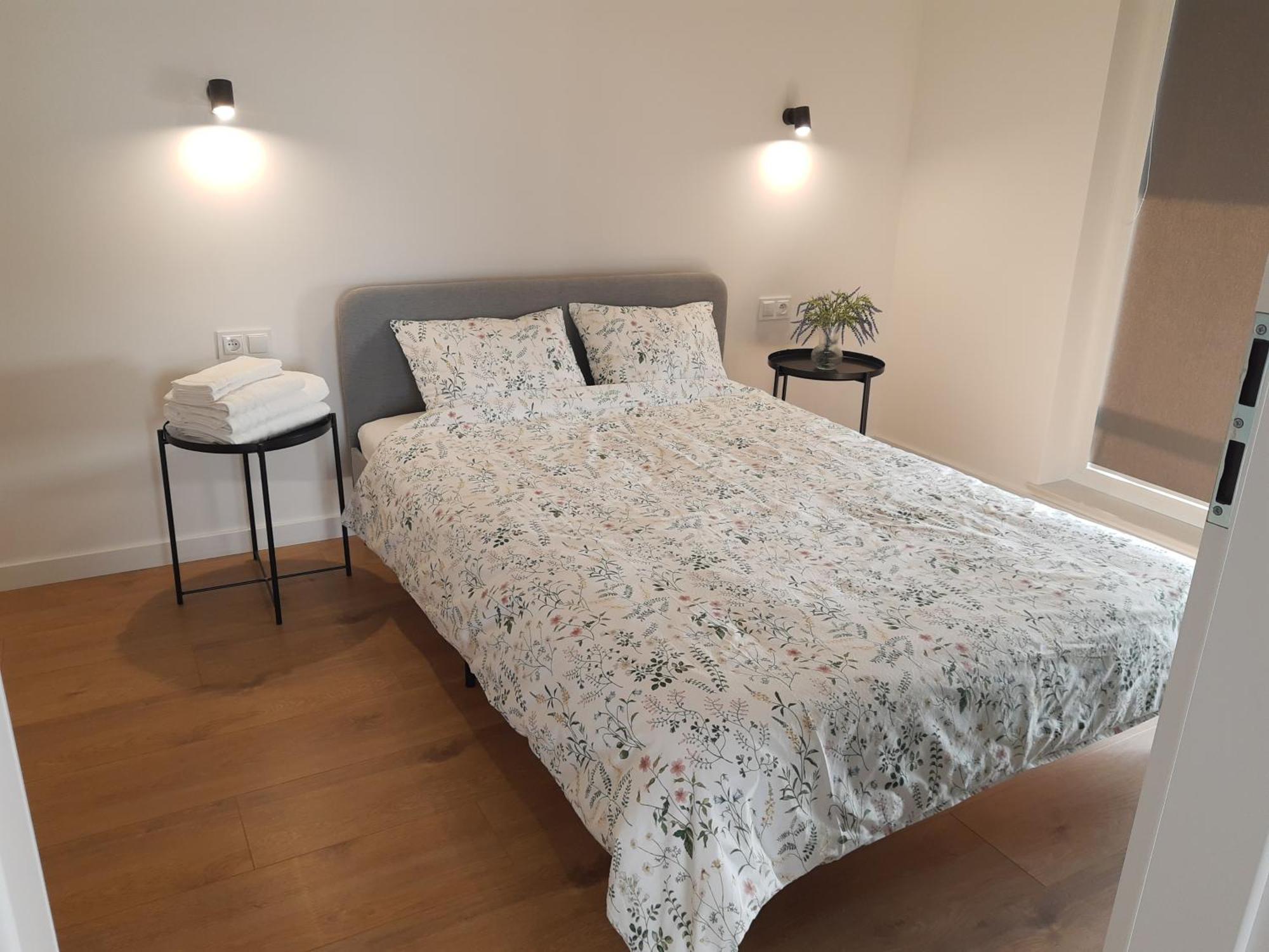 Apartment New Krakowska - Przestronny, Z Widokiem, Czysto, Parking, Balkon *